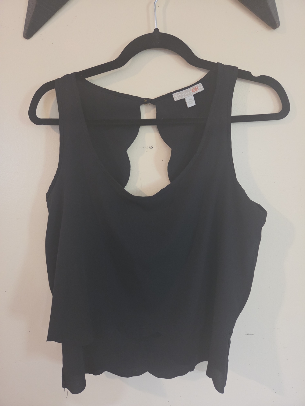 Gianni Bini Black Layered Scalloped Keyhole Tank Top